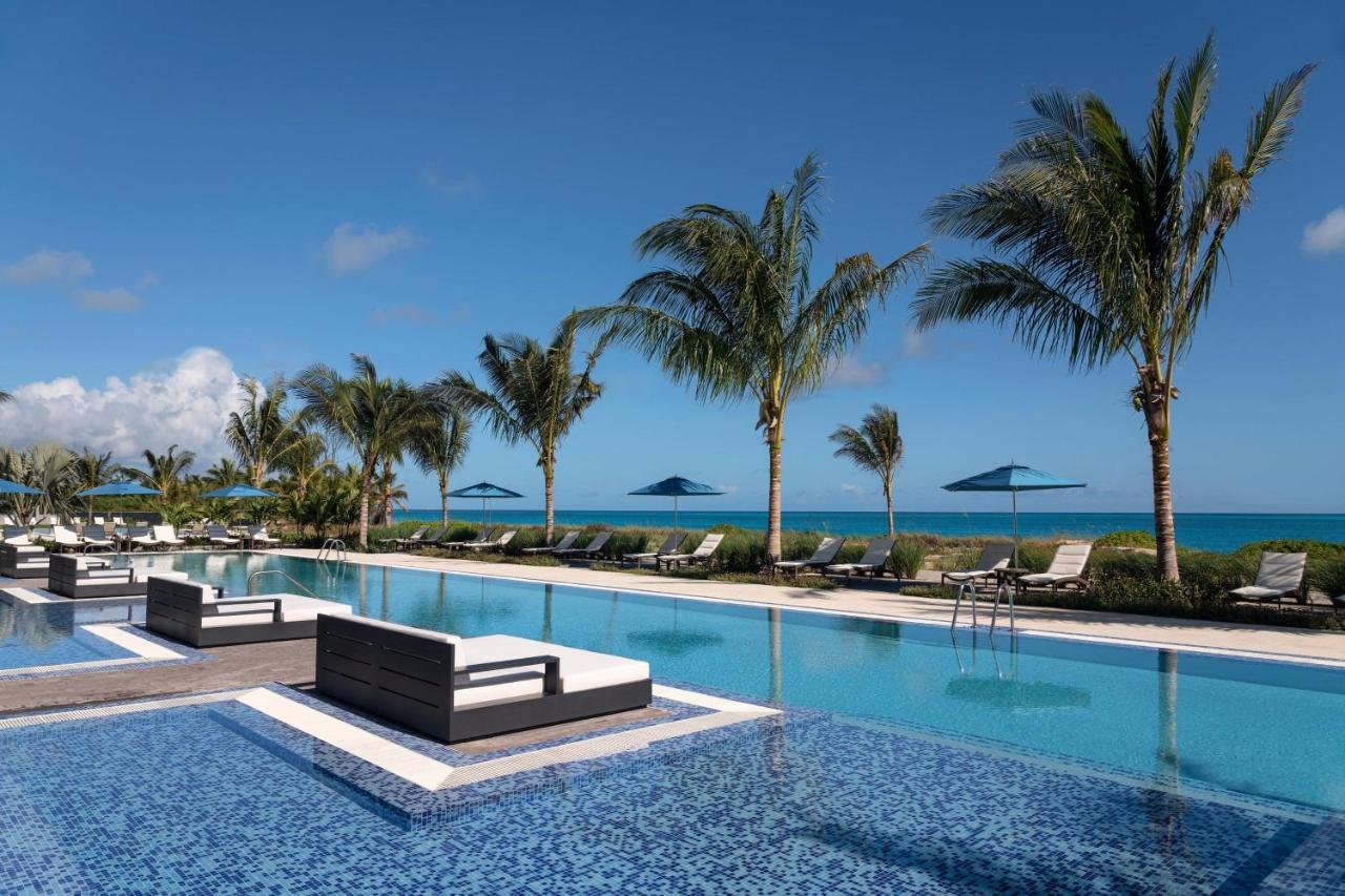 The Ritz-Carlton, Turks & Caicos Hotel Grace Bay Exterior photo
