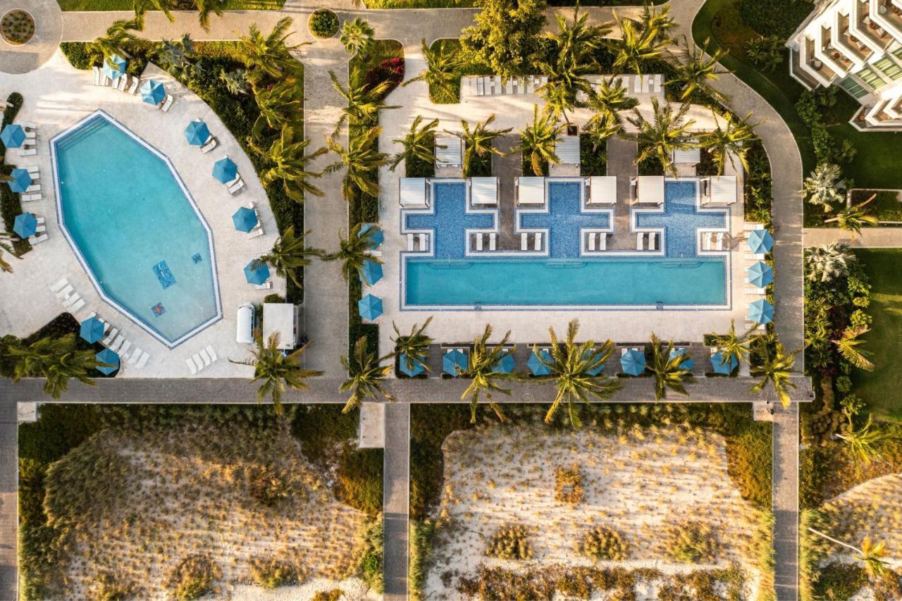 The Ritz-Carlton, Turks & Caicos Hotel Grace Bay Exterior photo