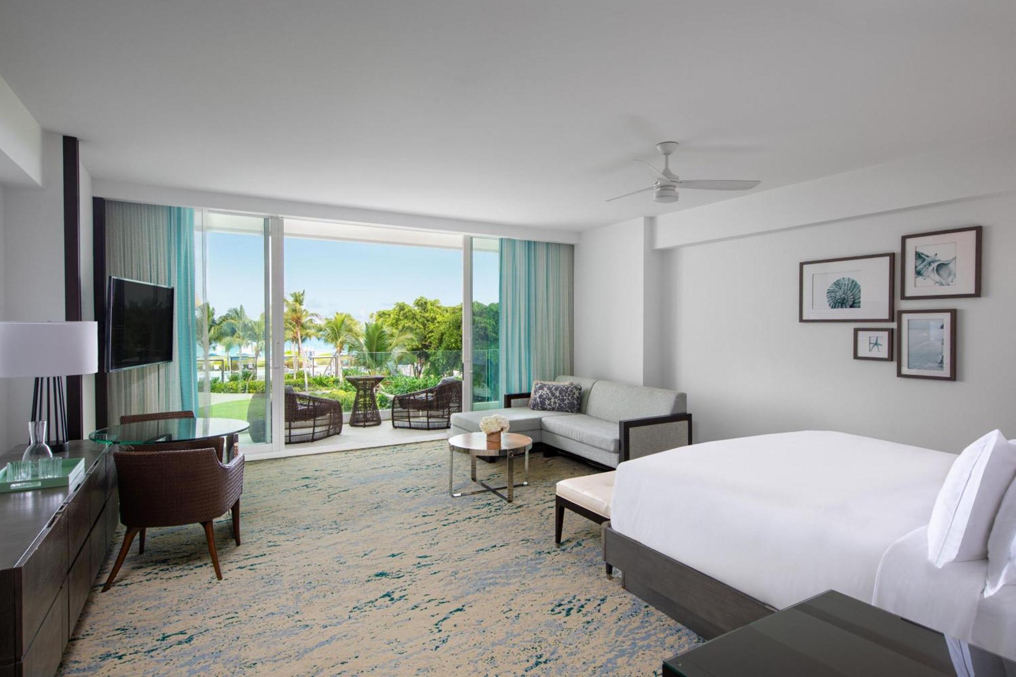 The Ritz-Carlton, Turks & Caicos Hotel Grace Bay Exterior photo