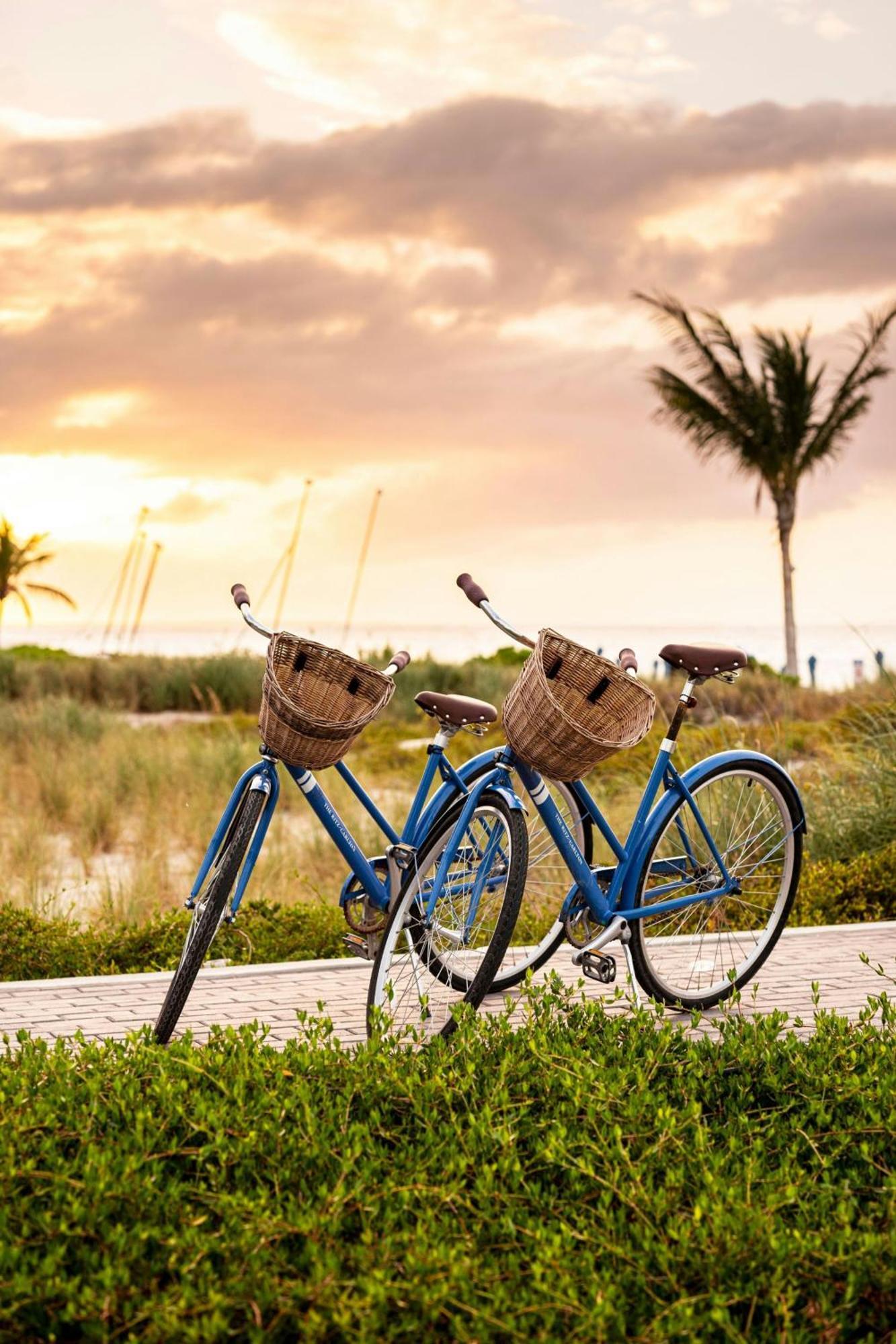 The Ritz-Carlton, Turks & Caicos Hotel Grace Bay Exterior photo